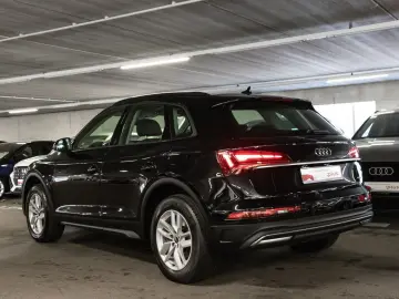 AUDI Q5 50 TFSI e quattro Standklima Navi