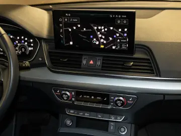 AUDI Q5 50 TFSI e quattro Standklima Navi