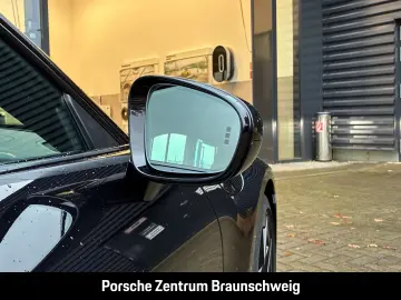 Porsche 992 911 Carrera 4S InnoDrive BOSE