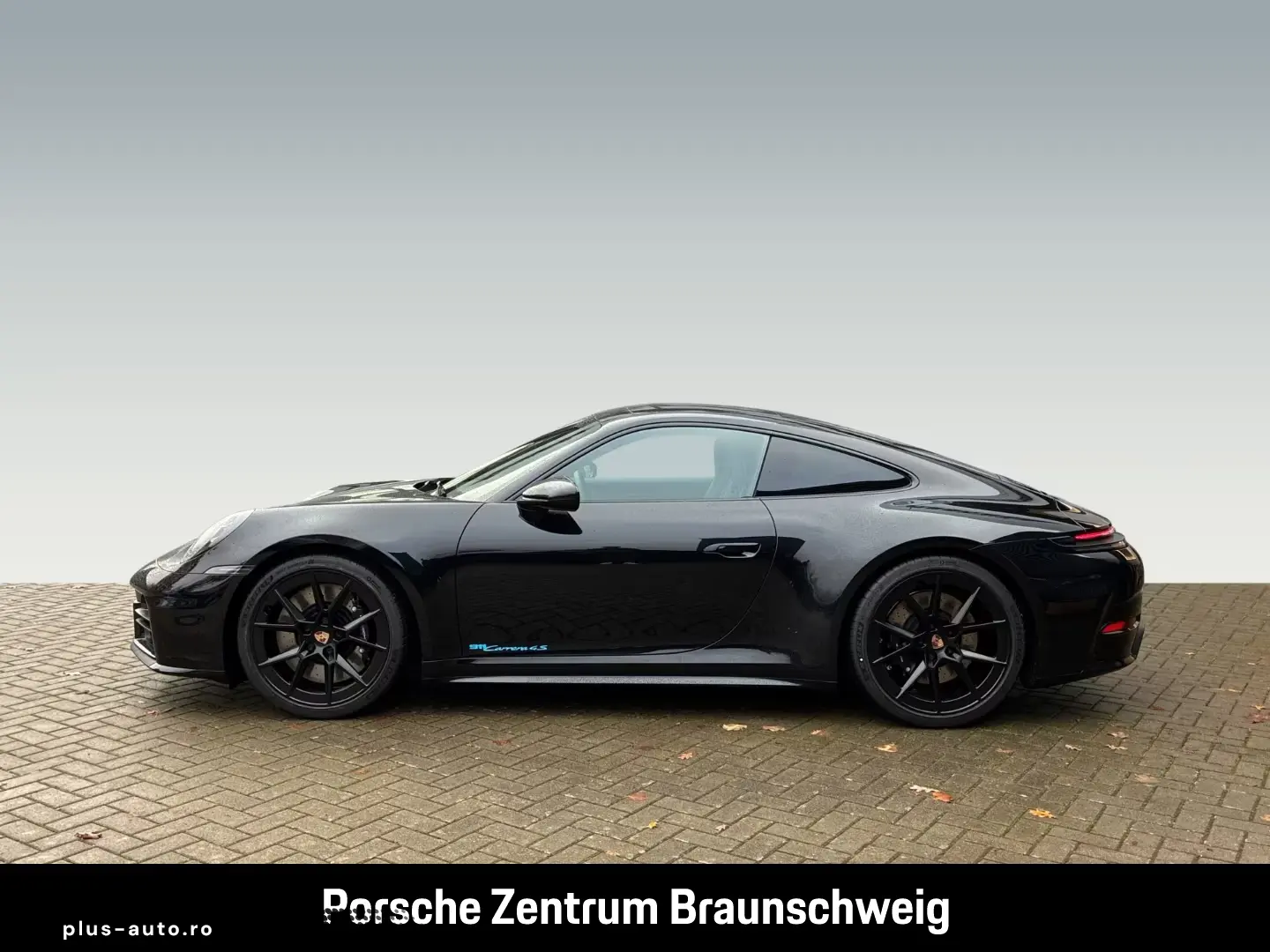 Porsche 992 911 Carrera 4S InnoDrive BOSE