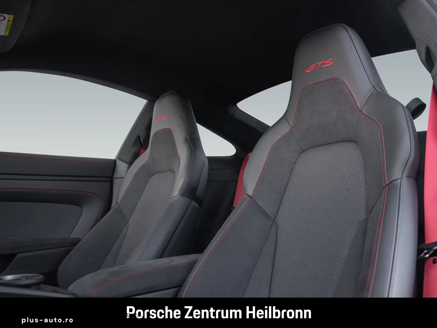 Porsche 992 911 Carrera 4 GTS Lift system