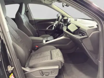 AUDI Q5 Sportback TFSI Q NEUES MODELL AHK SPORTSITZE