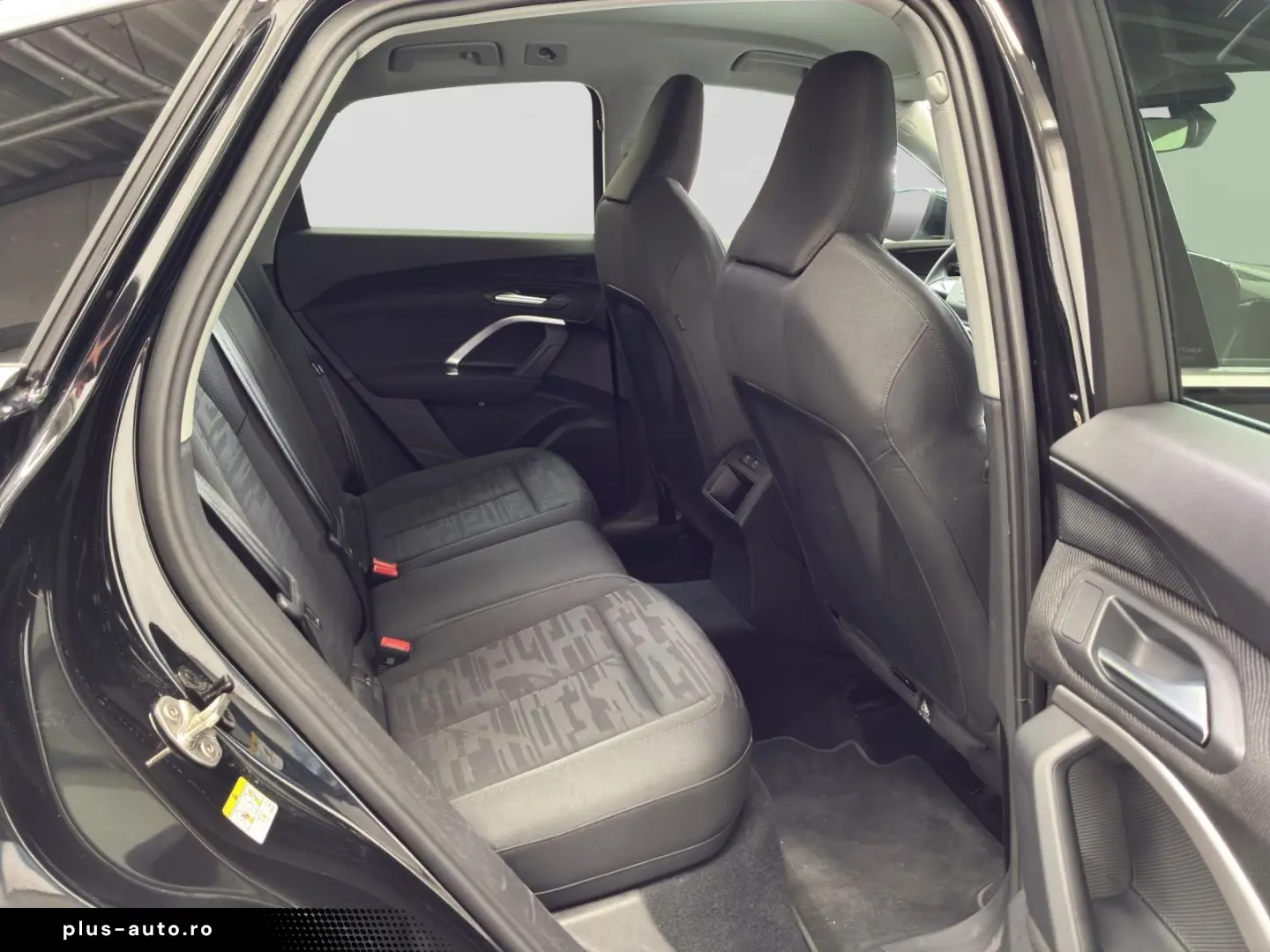 AUDI Q5 Sportback TFSI Q NEUES MODELL AHK SPORTSITZE