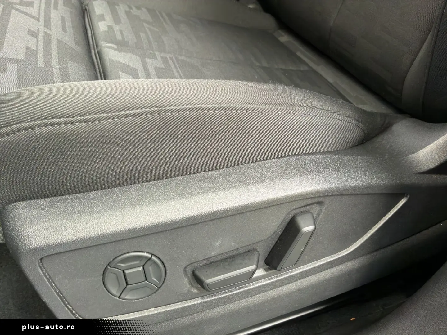AUDI Q5 Sportback TFSI Q NEUES MODELL AHK SPORTSITZE