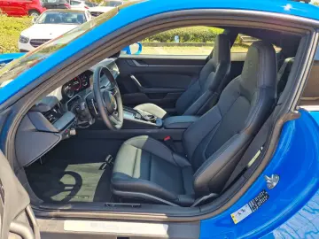 Porsche 992 911 Carrera InnoDrive Glass roof Lift Matrix