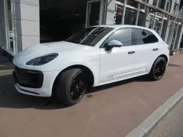 PORSCHE Macan GTS Sport-Chrono Panoramadach Sportsitze