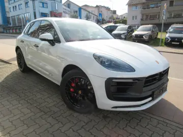 PORSCHE Macan GTS Sport-Chrono Panoramadach Sportsitze
