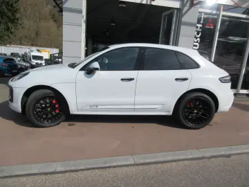 PORSCHE Macan GTS Sport-Chrono Panoramadach Sportsitze