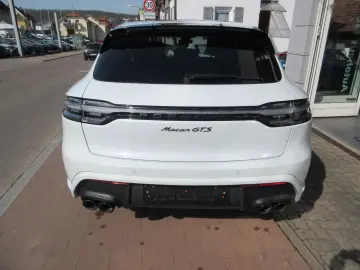 PORSCHE Macan GTS Sport-Chrono Panoramadach Sportsitze