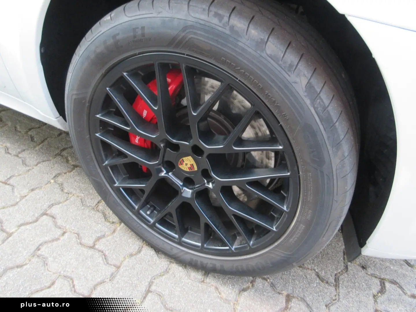 PORSCHE Macan GTS Sport-Chrono Panoramadach Sportsitze