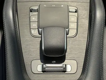 MERCEDES-BENZ GLS 450d Premium Plus Massage HuD Serv&hellip;