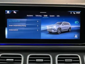 MERCEDES-BENZ GLS 450d Premium Plus Massage HuD Serv&hellip;
