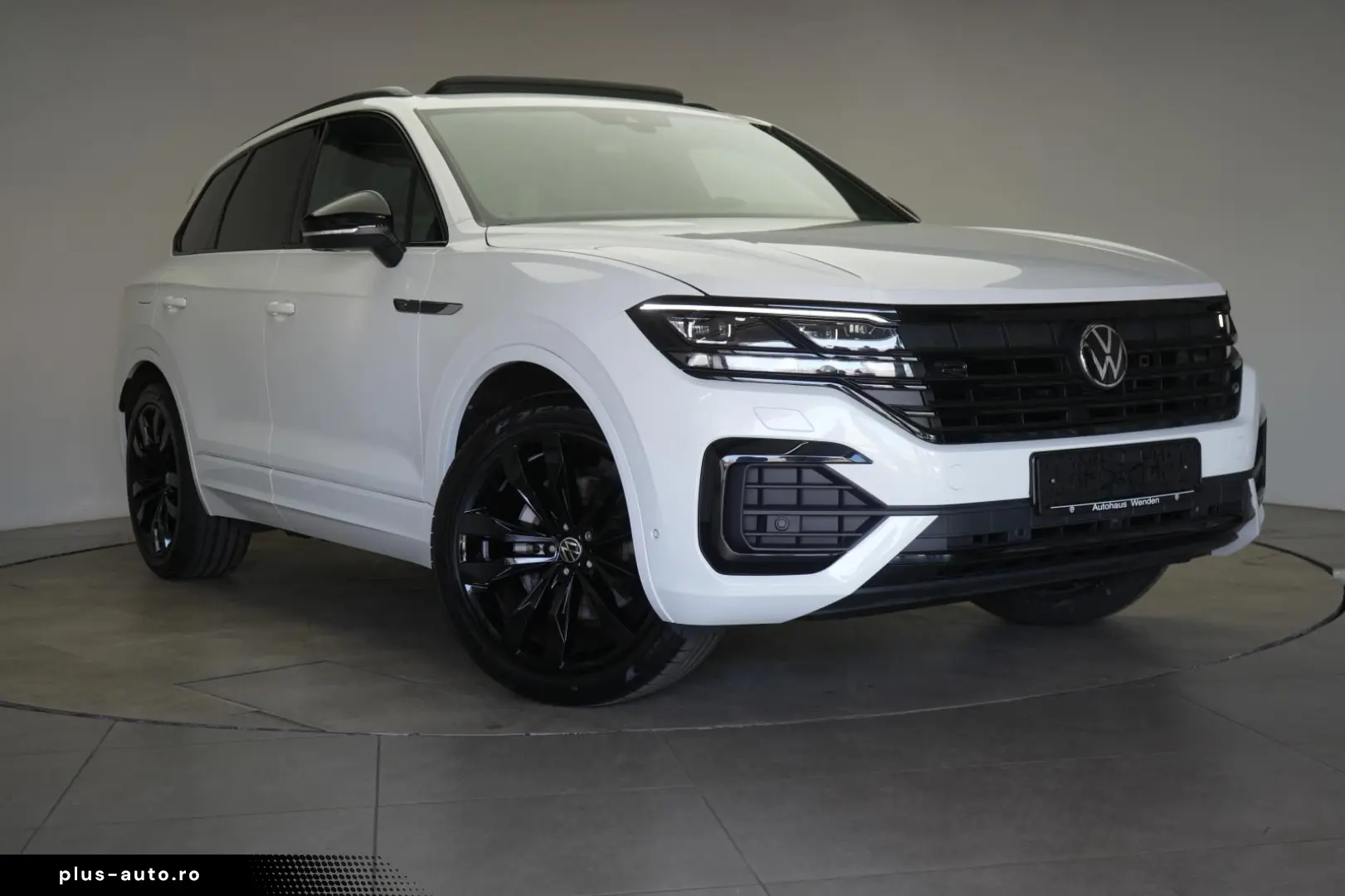 VW Touareg 3.0 V6 TDI 4Motion R-Line Leder ACC Kame