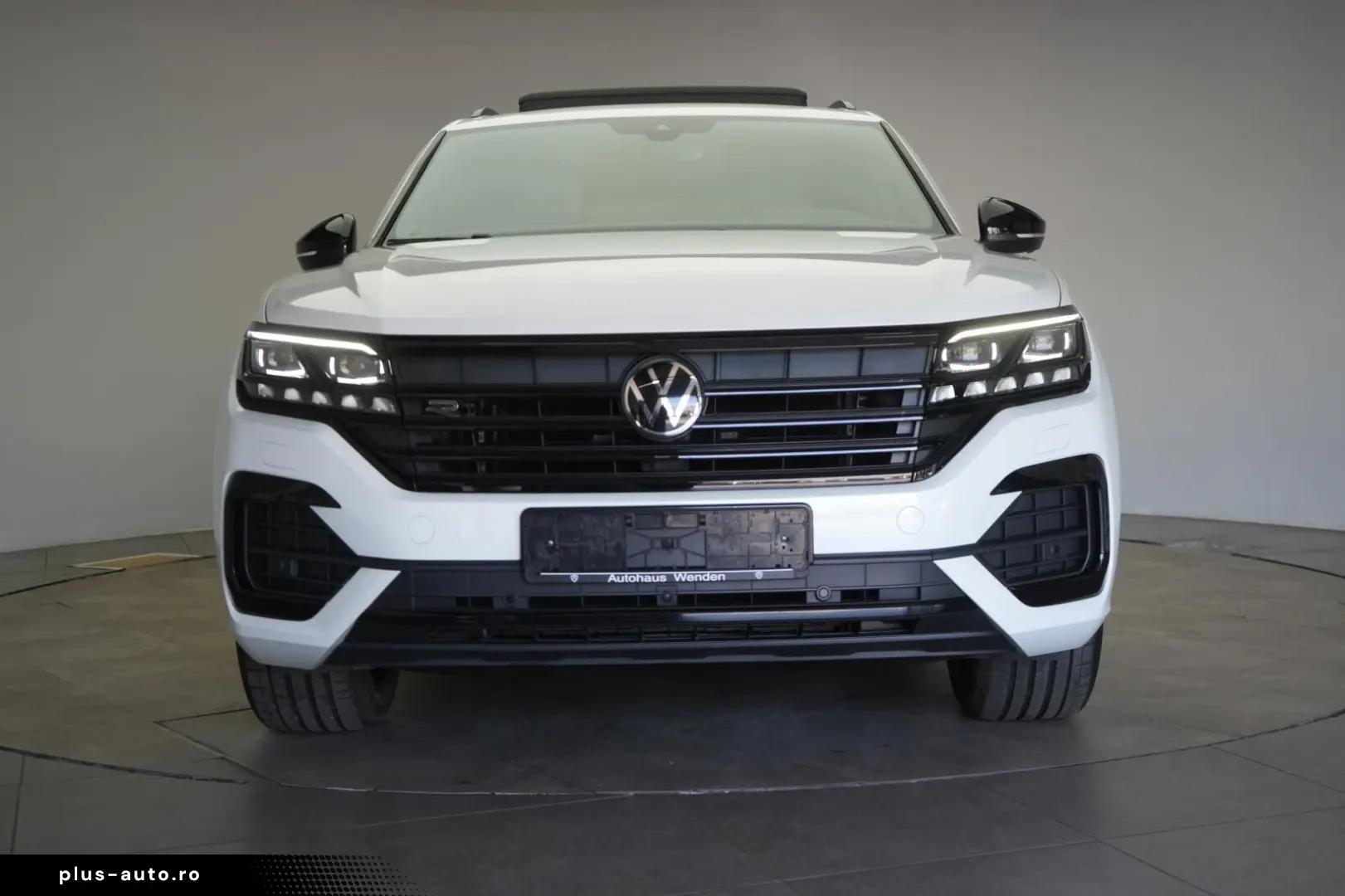 VW Touareg 3.0 V6 TDI 4Motion R-Line Leder ACC Kame