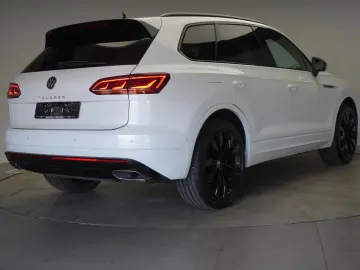 VW Touareg 3.0 V6 TDI 4Motion R-Line Leder ACC Kame