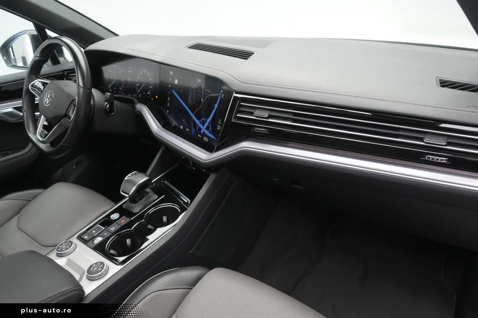 VW Touareg 3.0 V6 TDI 4Motion R-Line Leder ACC Kame