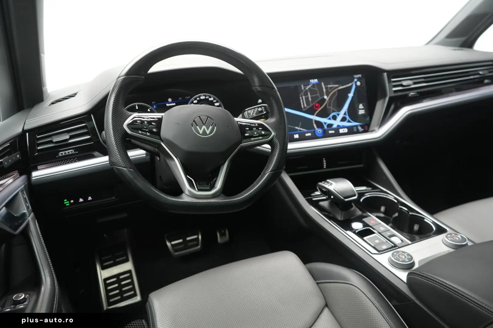 VW Touareg 3.0 V6 TDI 4Motion R-Line Leder ACC Kame
