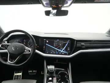 VW Touareg 3.0 V6 TDI 4Motion R-Line Leder ACC Kame