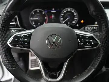VW Touareg 3.0 V6 TDI 4Motion R-Line Leder ACC Kame