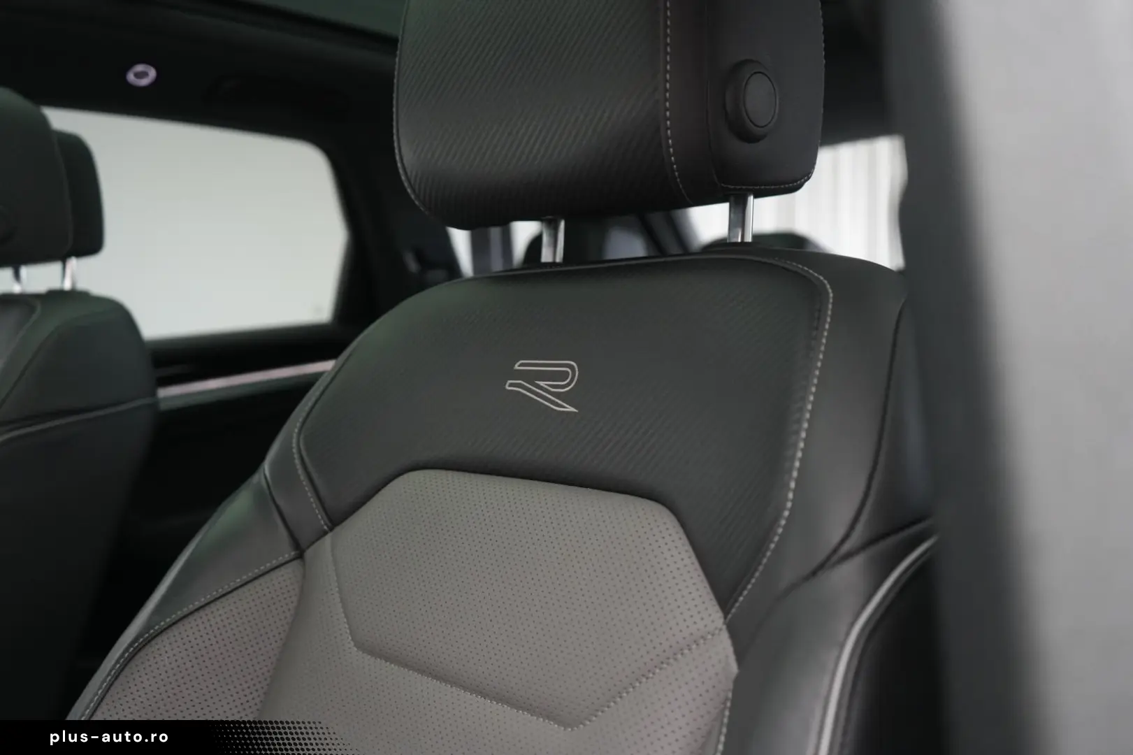 VW Touareg 3.0 V6 TDI 4Motion R-Line Leder ACC Kame