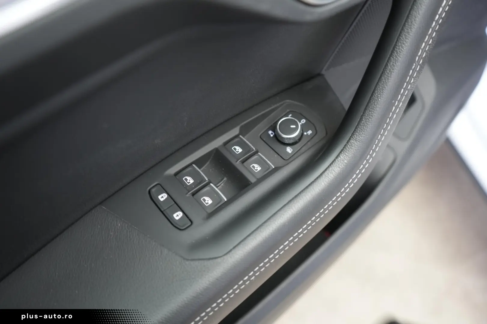 VW Touareg 3.0 V6 TDI 4Motion R-Line Leder ACC Kame