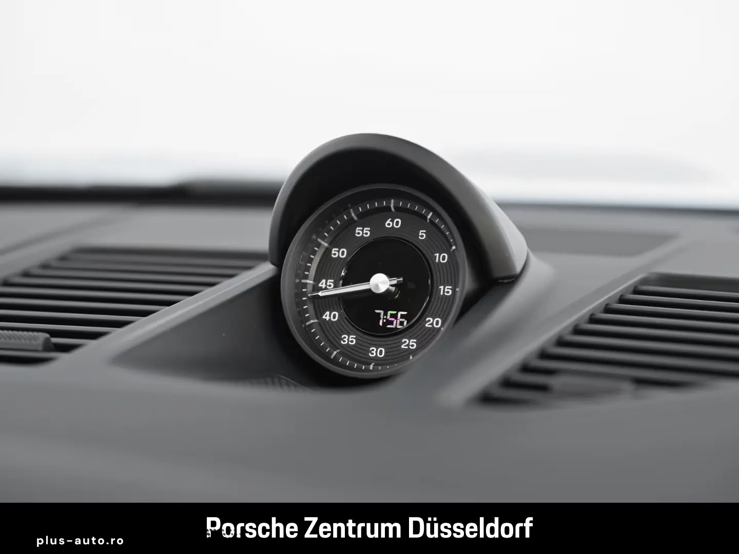 Porsche 992 911 Carrera BOSE SportChronoPaket