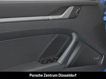 Porsche 992 911 Carrera BOSE SportChronoPaket