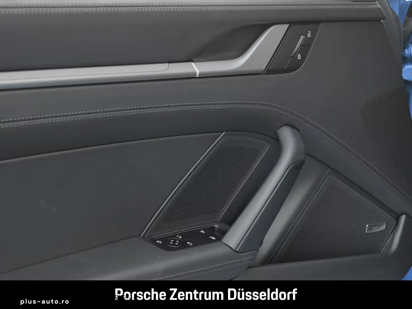 Porsche 992 911 Carrera BOSE SportChronoPaket