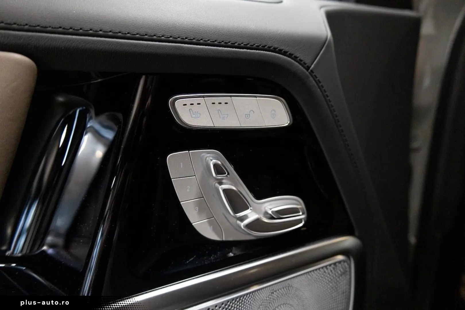 MERCEDES-BENZ Carbon Manufaktur