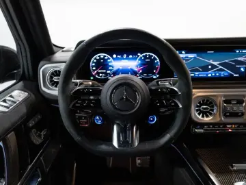 MERCEDES-BENZ Carbon Manufaktur