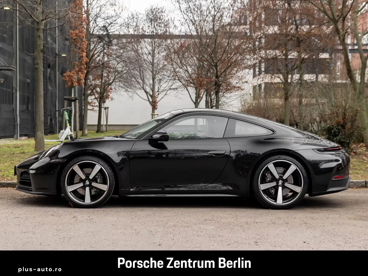 Porsche 992 911 Carrera lift system VA InnoDrive BOSE