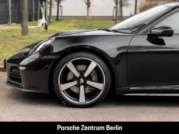Porsche 992 911 Carrera lift system VA InnoDrive BOSE