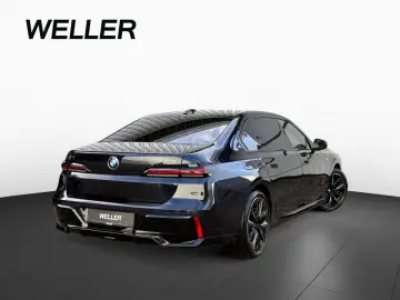 BMW 740d xDrive M Sport Pro Leder DA PA-Prof B&W 21