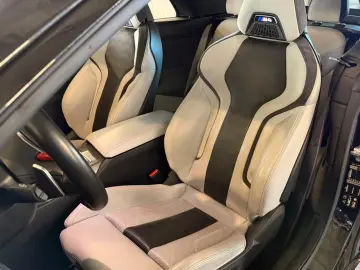 BMW Cabrio M4 Competition xDrive