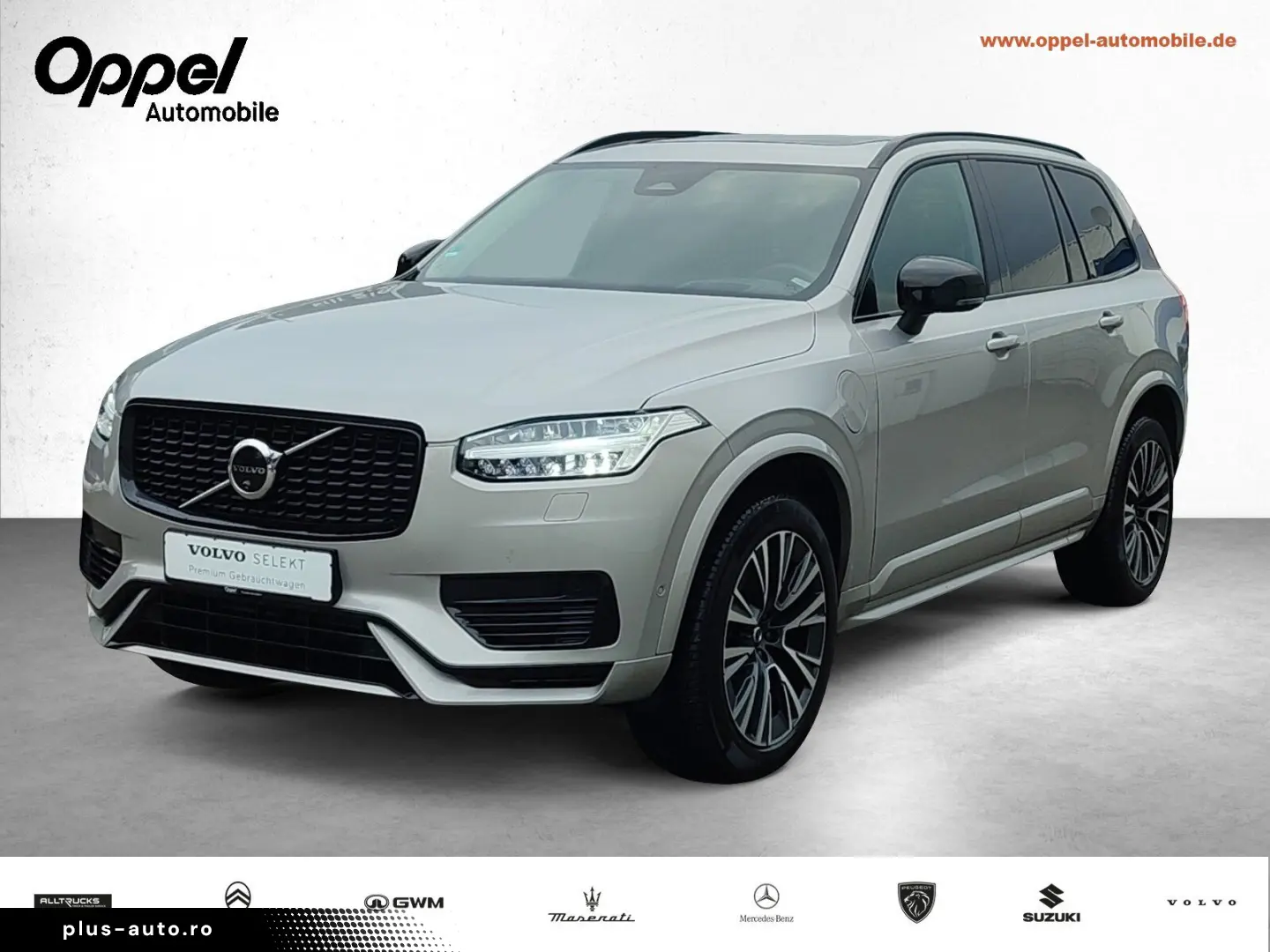 VOLVO XC 90 T8 AWD Ultra Dark 7-SITZER NAVI 360 R-KAM.