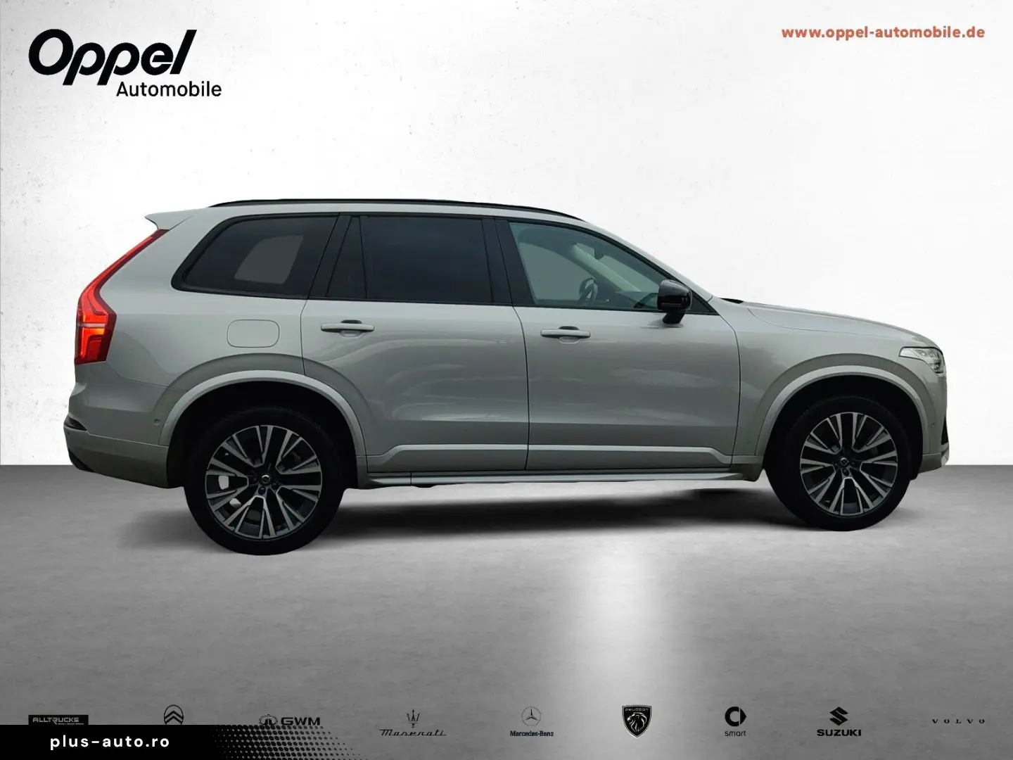 VOLVO XC 90 T8 AWD Ultra Dark 7-SITZER NAVI 360 R-KAM.