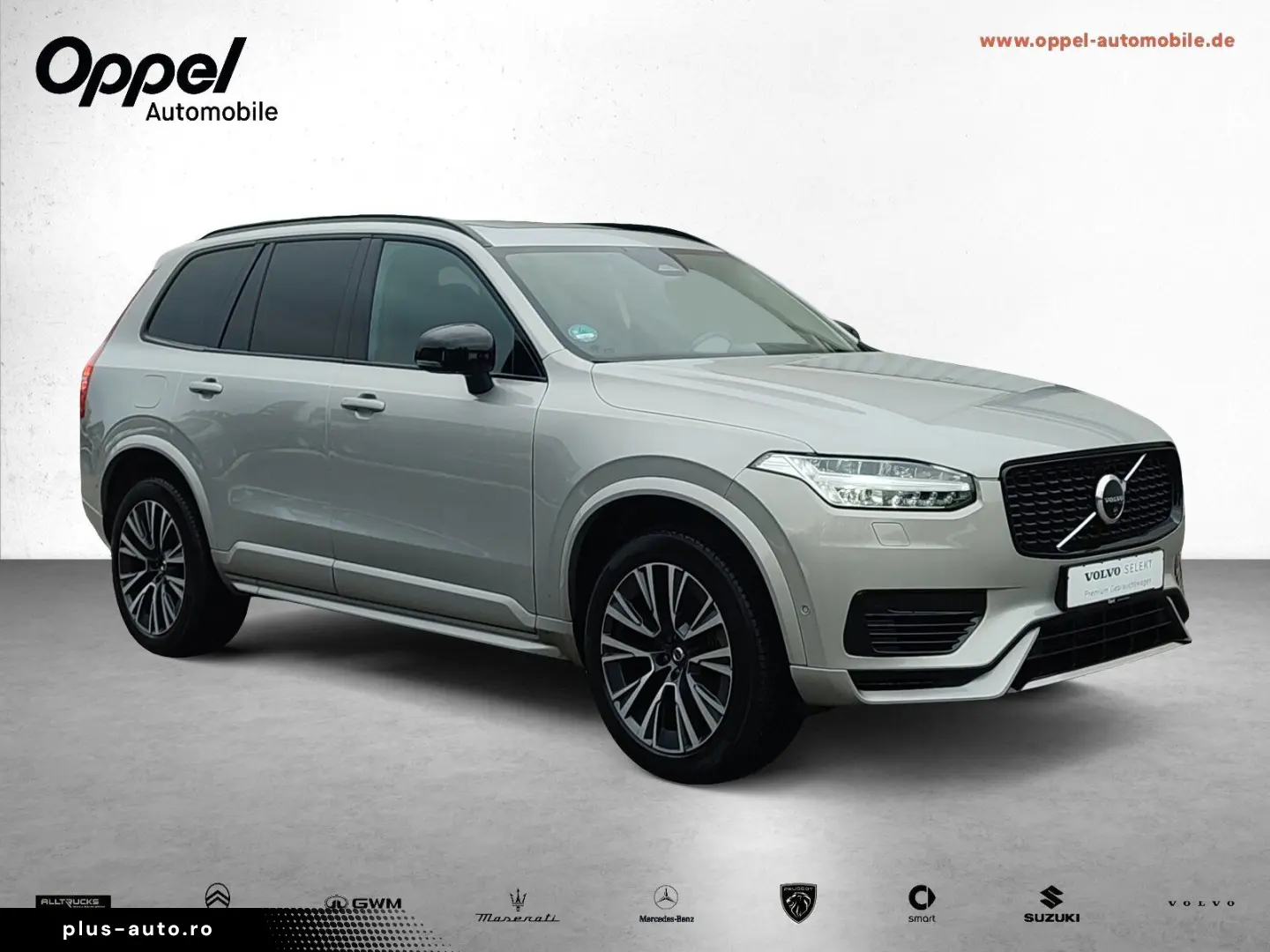 VOLVO XC 90 T8 AWD Ultra Dark 7-SITZER NAVI 360 R-KAM.