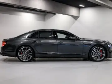 BENTLEY Flying Spur Hybrid