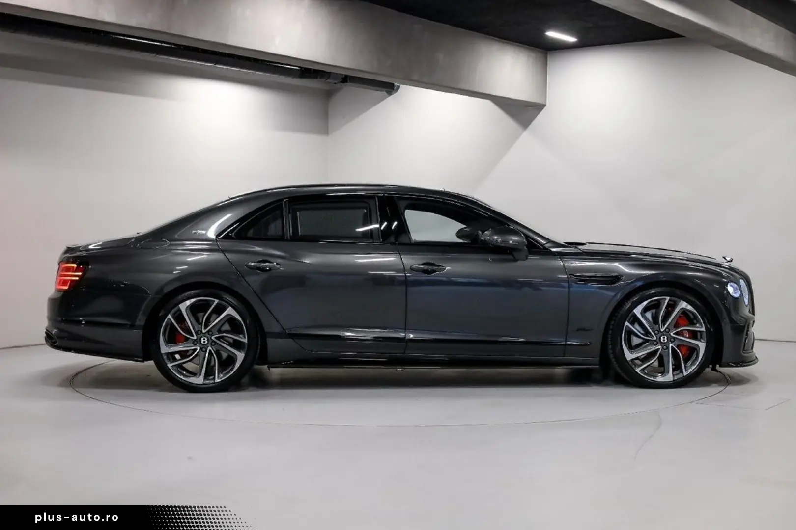 BENTLEY Flying Spur Hybrid