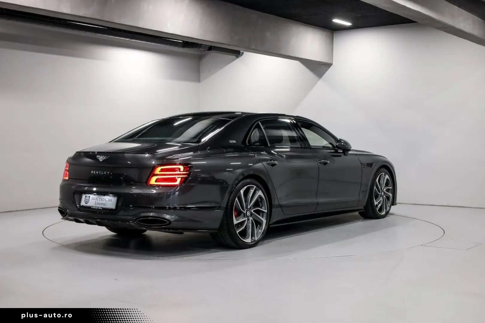 BENTLEY Flying Spur Hybrid
