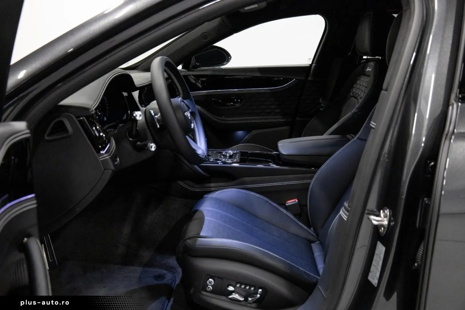 BENTLEY Flying Spur Hybrid