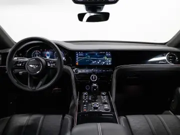 BENTLEY Flying Spur Hybrid