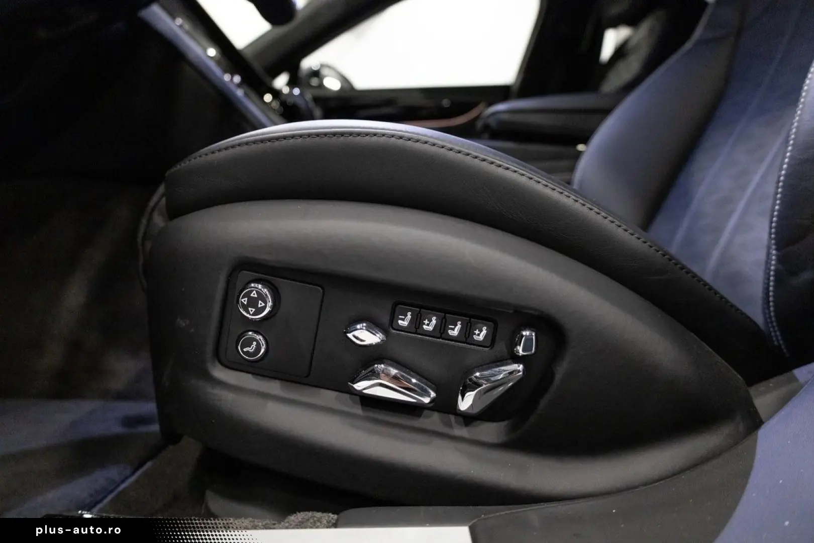 BENTLEY Flying Spur Hybrid