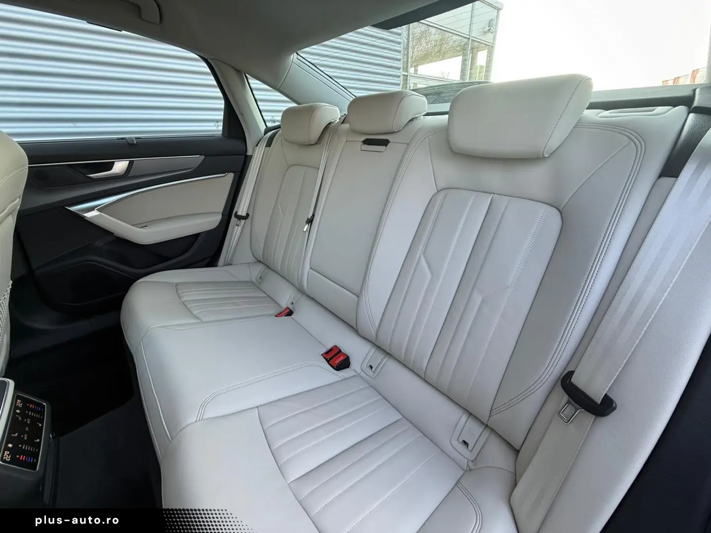 AUDI A6 Limousine 50 TFSIe QUATTRO WINTERRÄDER MATRIX