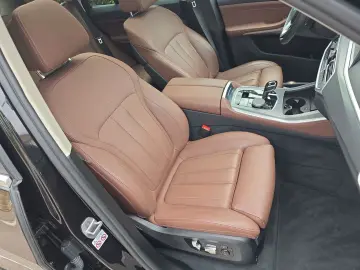BMW X5 xDrive 30 d Panorama AHK Harman Kardon