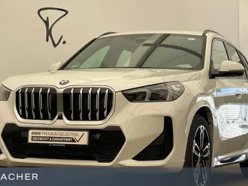 BMW X1 xDrive23i A M-Sport LCPro ACC HUD 360  19 LM