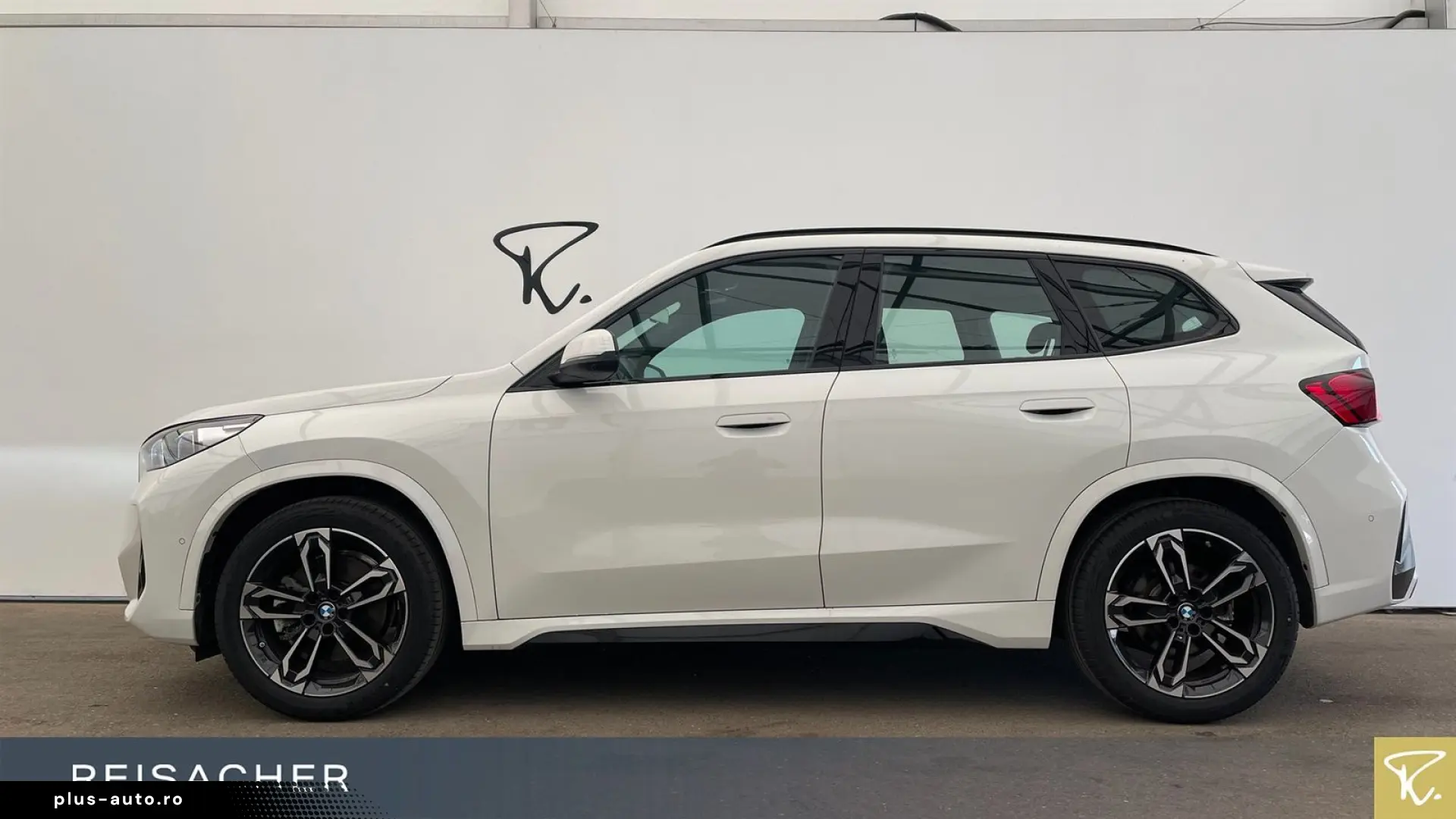 BMW X1 xDrive23i A M-Sport LCPro ACC HUD 360  19 LM