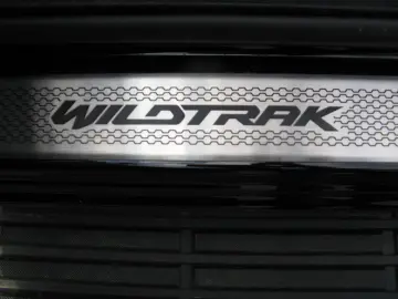 FORD Ranger Wildtrak 2.0 TDCI 4x4 Doppelk LED AHK ACC