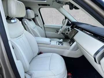 LAND ROVER Range Rover P530 LWB SV