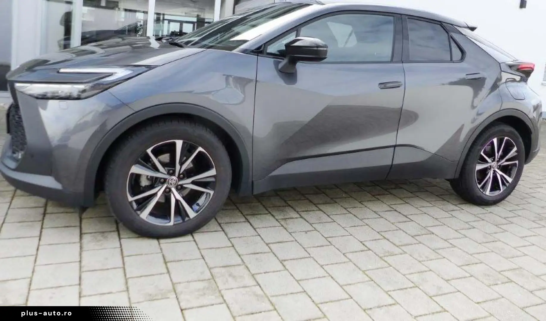 Toyota C-HR BiTon NaviMare HayonEl FarLEDLupa